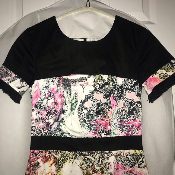 French Connection dress - Picture 2 of 5